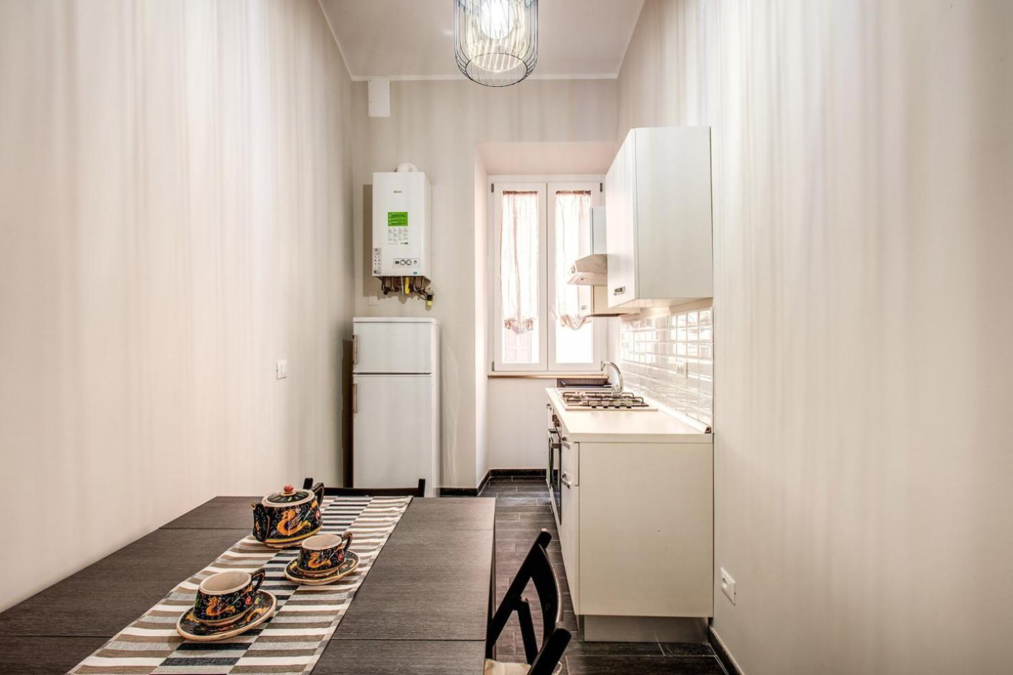 רומא Monti Quiet And Spacious Apartment מראה חיצוני תמונה